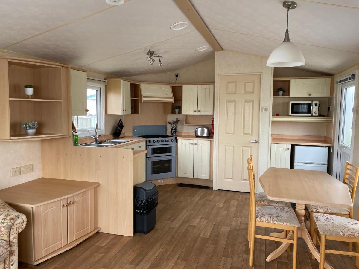 Mv194 Golden Palm Resort Чапел-Сент-Леонардс Экстерьер фото